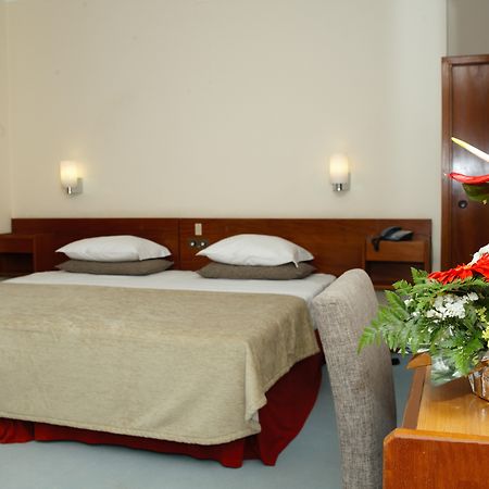 Cheerfulway Bravamar Hotel Ribeira Brava Dış mekan fotoğraf