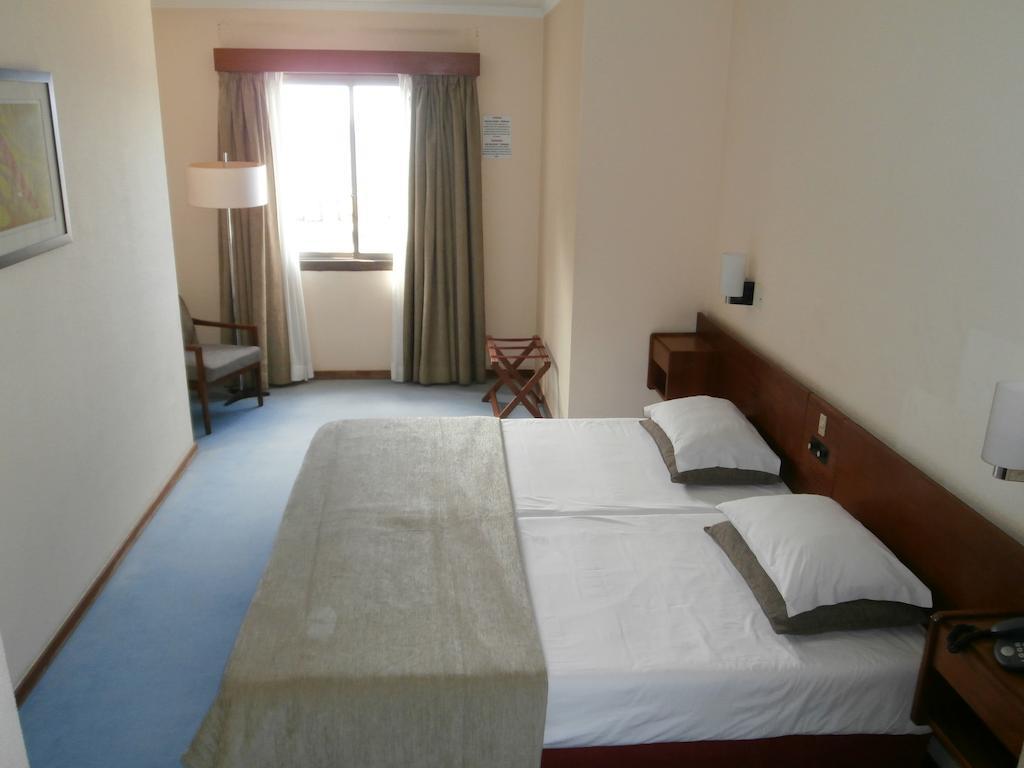 Cheerfulway Bravamar Hotel Ribeira Brava Oda fotoğraf
