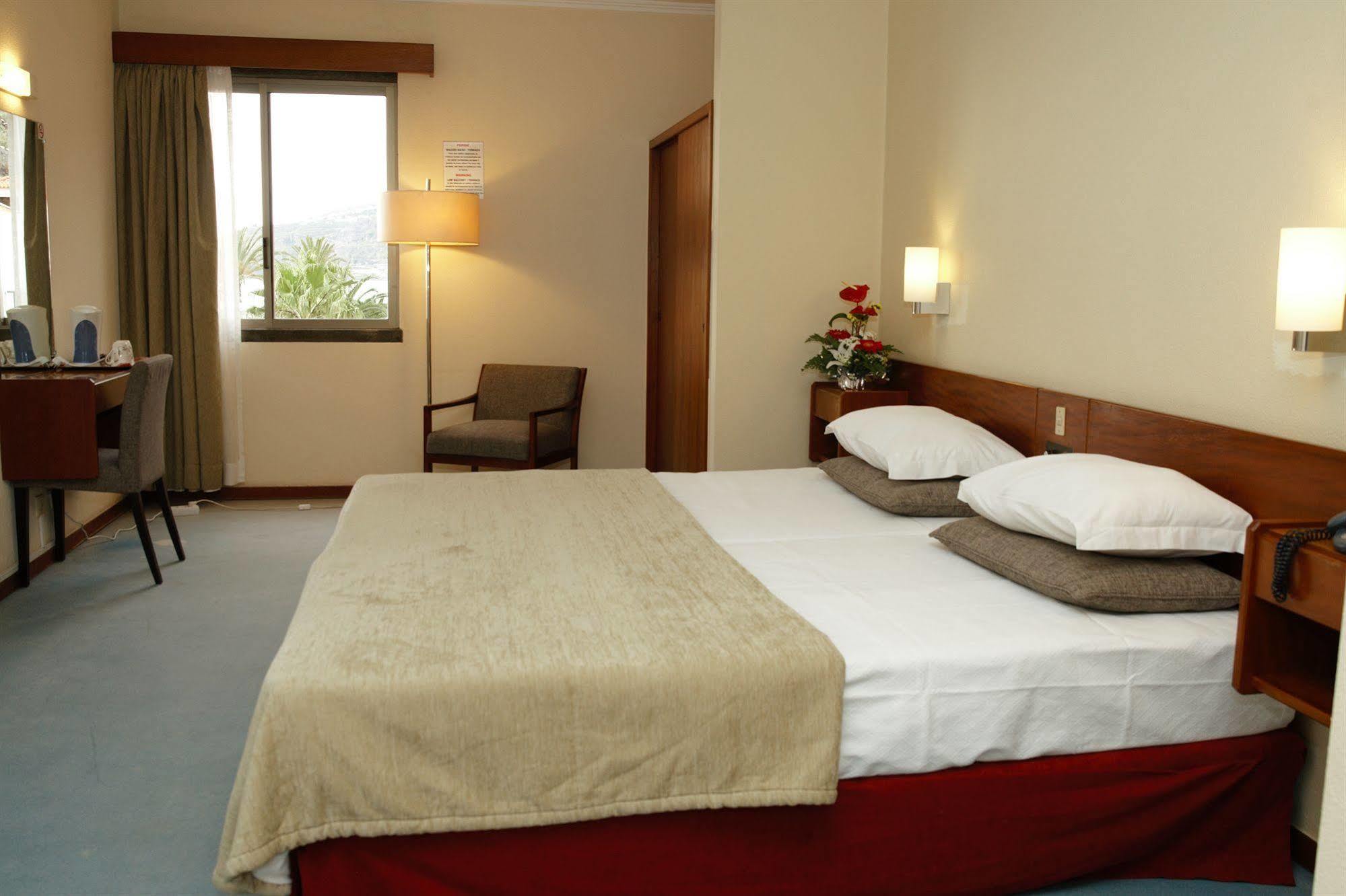 Cheerfulway Bravamar Hotel Ribeira Brava Dış mekan fotoğraf